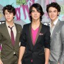 Jonas Brothers de nuevo juntos en concierto
