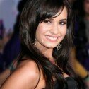 Demi Lovato: La única persona que puede salvarte eres tú