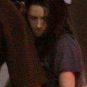 Kristen Stewart visita a Robert Pattinson en su trabajo