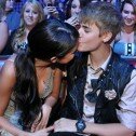 Selena Gomez confirma estar enamoradísima de Justin Bieber