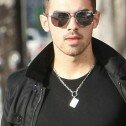 Joe Jonas: En un hipotético, prefiero oír que ver