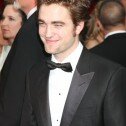 Robert Pattinson con planes para lanzar un álbum