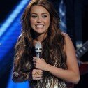 Miley Cyrus podría ser jueza de American Idol