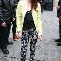 Kristen Stewart sonrie tras su encuentro con Robert Pattinson
