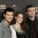 Robert Pattinson, Kristen Stewart y Taylor Lautner, se pusieron exigentes en su visita