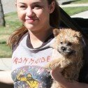 Miley Cyrus, muy triste por la muerte de su perrita