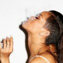 A la madre de Rihanna no le gustan sus fotos desnuda