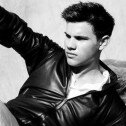 Fans asustan a Taylor Lautner