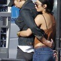 Vanessa Hudgens y Austin Butler: novios cariñosos en playa de California