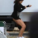 Selena Gomez salta sexy en set de “Spring Breakers”